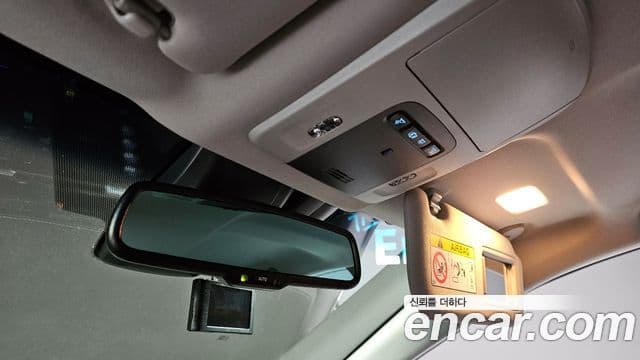 Toyota 캠리 (XV70) 2.5 LE гибрид, 2021 20