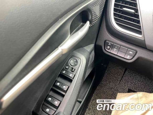 Kia Seltos Trendy, 2023 15