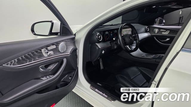 Mercedes-Benz E-класс W213 AMG Line, 2021 10