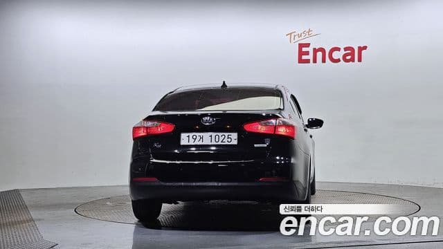 Kia K3 Prestige, 2015 4