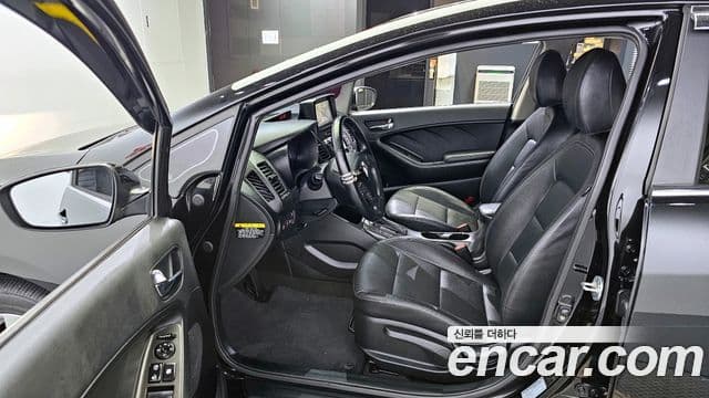 Kia K3 Prestige, 2015 12