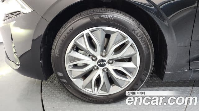 Kia K5 гибрид 3세대 Noblesse, 2023 все фото