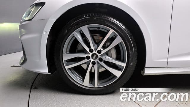 Audi A6 (C8) Premium, 2022 все фото