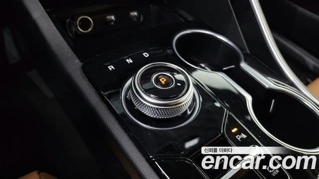 Kia K5 гибрид 3세대 Prestige, 2022 9
