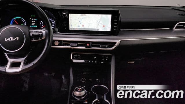 Kia K5 гибрид 3세대 Prestige, 2022 14