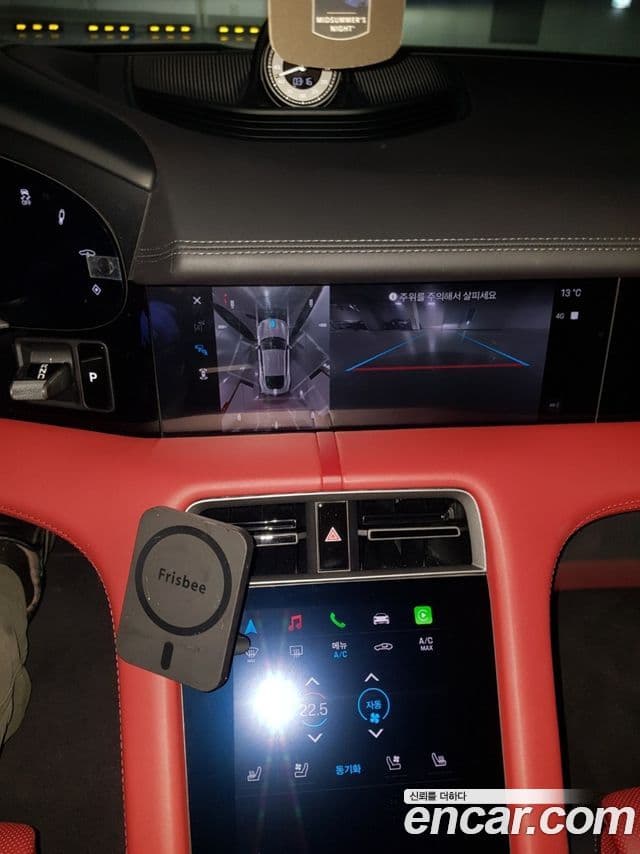 Porsche 타이칸 4S, 2025 9