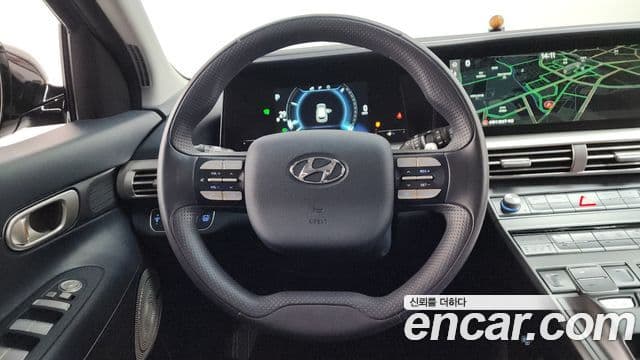 Hyundai NEXO Premium, 2020 13