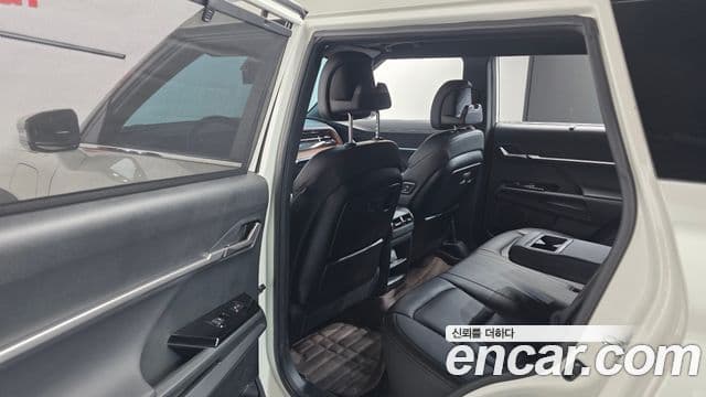 KG모빌리티(SsangYong) Torres EVX E7, 2024 17