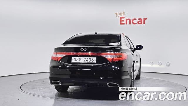 Hyundai Grandeur HG Modern, 2015 4