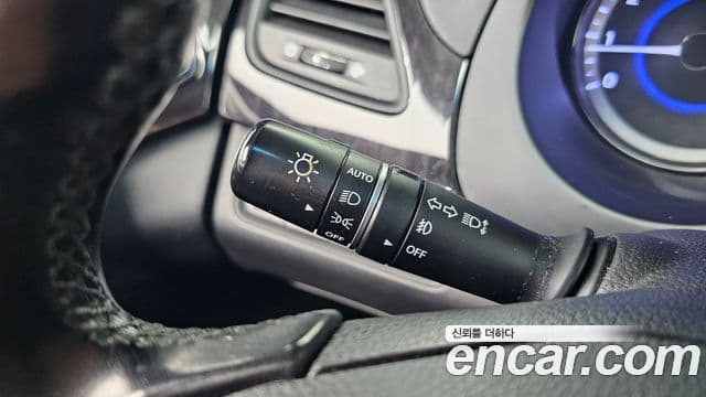 Hyundai Grandeur HG Modern, 2015 14