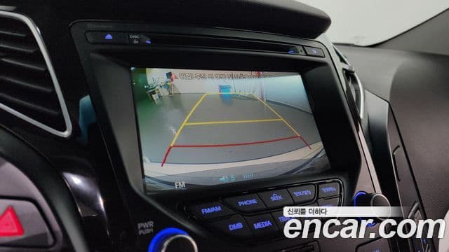 Hyundai i40 살룬 Smart, 2012 17