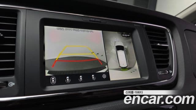 Kia The / новый New Carnival VIP, 2019 15