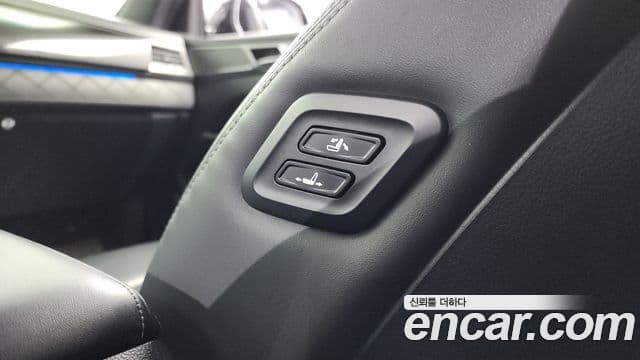 KG모빌리티(SsangYong) G4 Rexton белый Edition, 2020 18