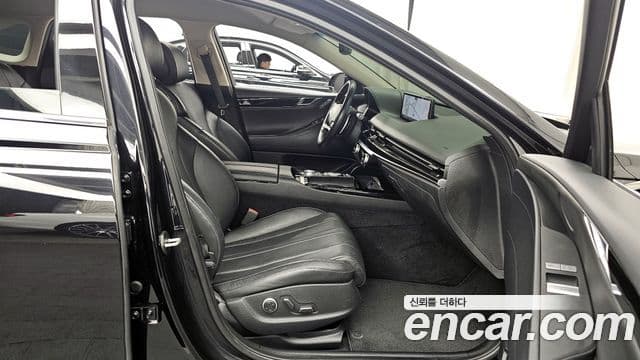 Genesis G80 (RG3) бензин 2.5 турбо 2WD, 2021 11