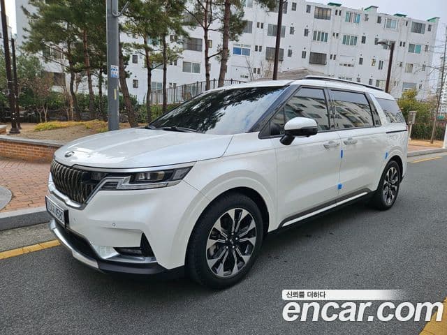 Kia Carnival 4세대 Signature, 2021 1