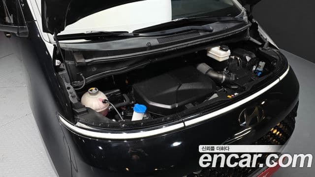 Hyundai Staria Inspiration, 2022 6