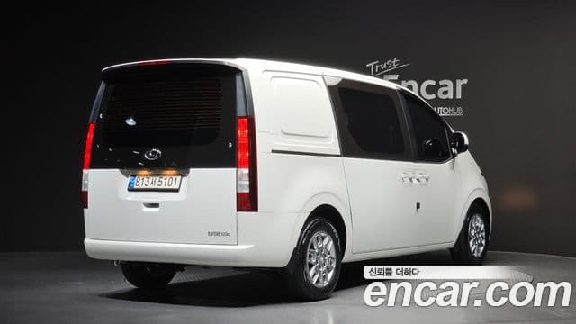 Hyundai Staria Modern, 2022 2