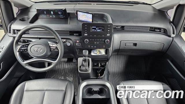 Hyundai Staria Modern, 2022 7