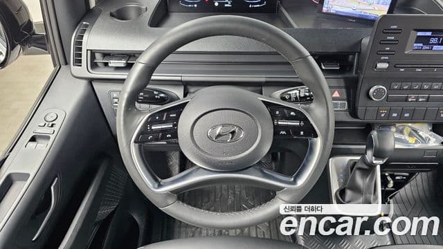 Hyundai Staria Modern, 2022 13