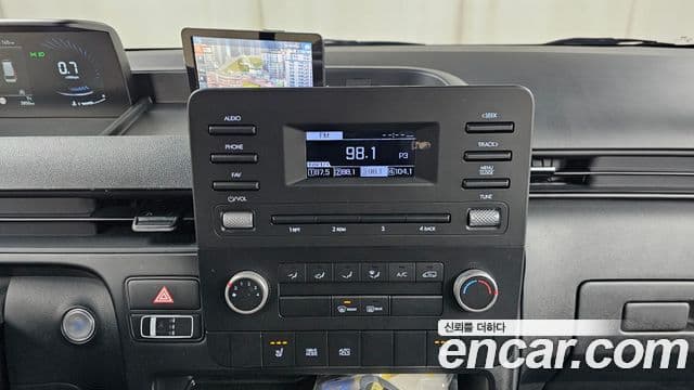 Hyundai Staria Modern, 2022 19