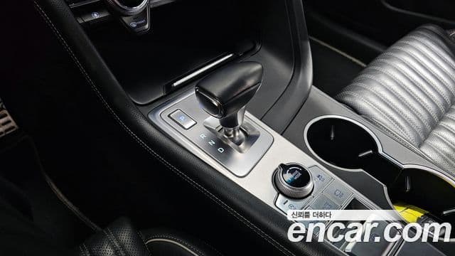 Genesis G70 Elite, 2019 9