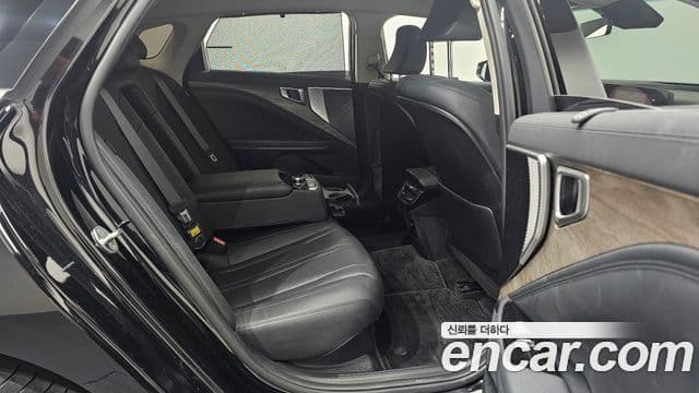 Kia K8 гибрид Noblesse, 2023 12