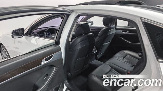 Genesis G80 Luxury, 2017 17