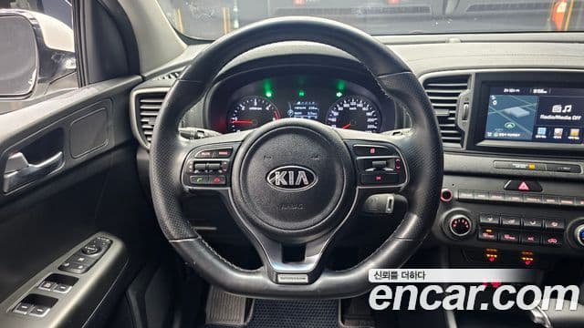 Kia Sportage 4세대 дизель 1.7 2WD Trendy, 2016 14