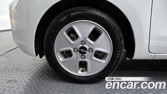 Kia The / новый New Ray Prestige, 2022 все фото