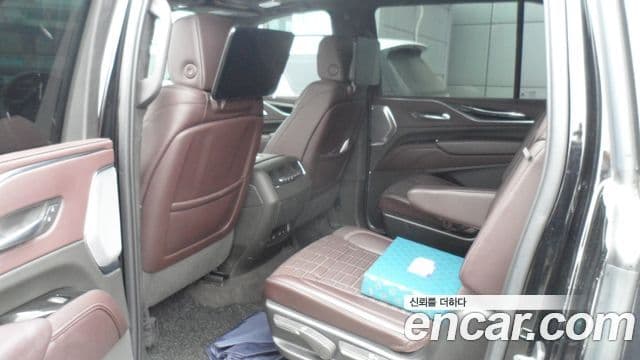 Cadillac Escalade 5세대 ESV Premium Luxury Platinum, 2022 все фото