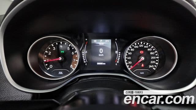 Jeep Compass 2세대 2.4 Longitude AWD, 2018 8