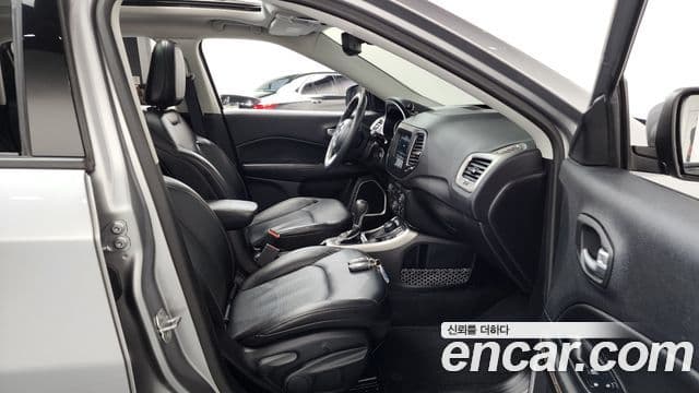 Jeep Compass 2세대 2.4 Longitude AWD, 2018 11