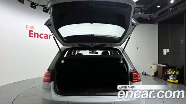 Volkswagen Гольф 7세대 2.0 GTD, 2015 20