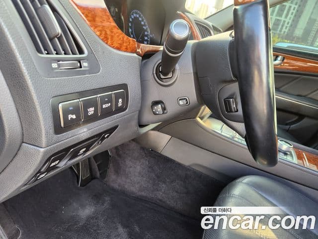 Hyundai Equus(новый кузов / новое поколение) Prestige VVIP팩, 2012 7