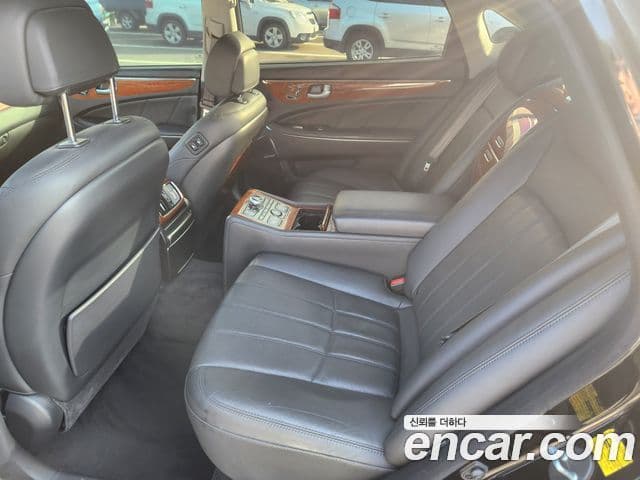 Hyundai Equus(новый кузов / новое поколение) Prestige VVIP팩, 2012 8