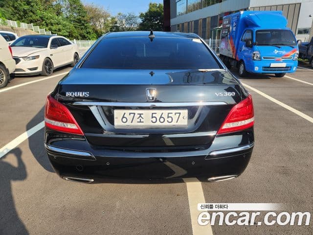 Hyundai Equus(новый кузов / новое поколение) Prestige VVIP팩, 2012 17