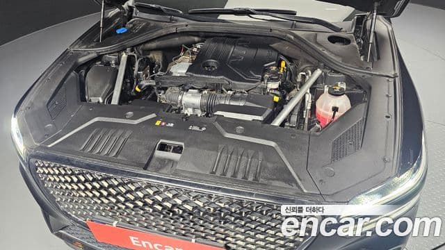 Genesis GV70, 2021 6