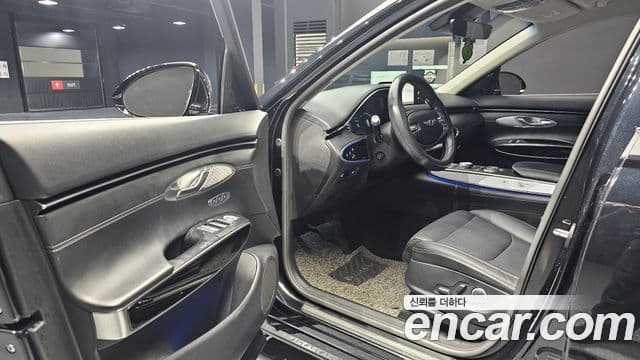 Genesis GV70, 2021 11