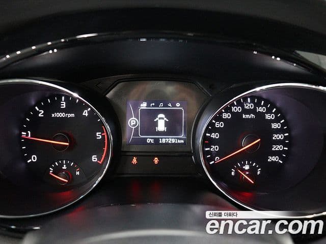 Kia All New Carnival VIP, 2018 6