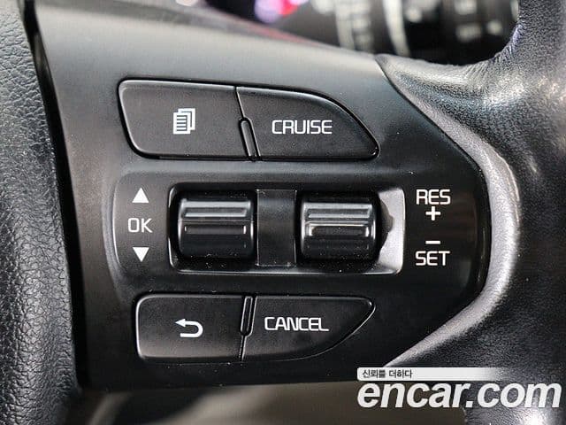 Kia All New Carnival VIP, 2018 12