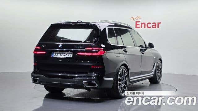 BMW X7 (G07) xDrive 40i M Sport 6인승, 2024 2