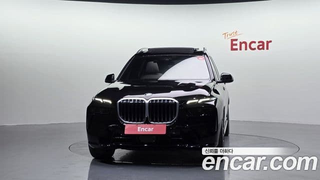 BMW X7 (G07) xDrive 40i M Sport 6인승, 2024 3