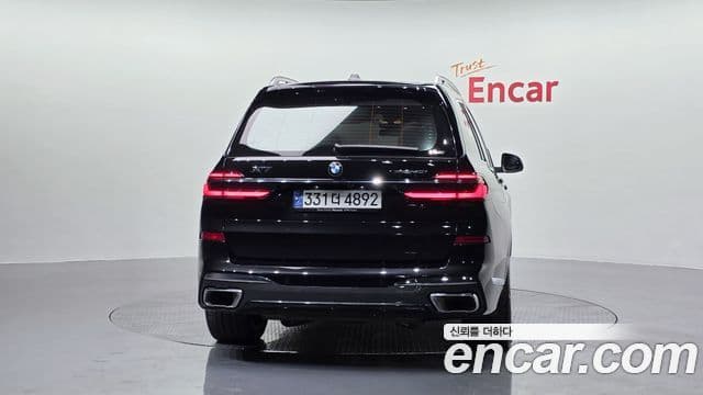 BMW X7 (G07) xDrive 40i M Sport 6인승, 2024 4
