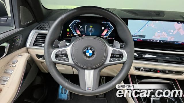 BMW X7 (G07) xDrive 40i M Sport 6인승, 2024 13