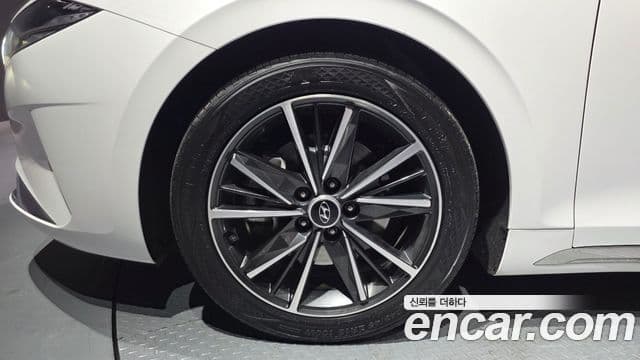 Hyundai The / новый New Grandeur IG Le Blanc, 2022 все фото