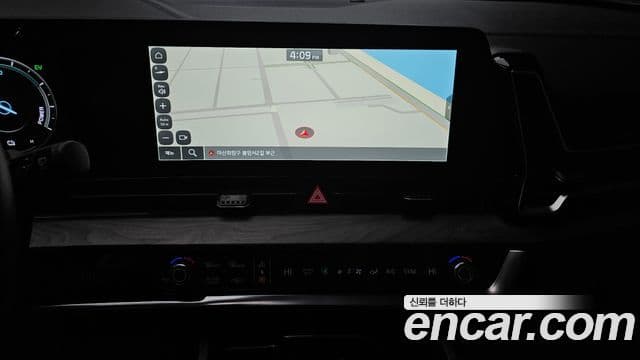 Kia Sportage 5세대 гибрид Signature Gravity 2WD, 2022 14