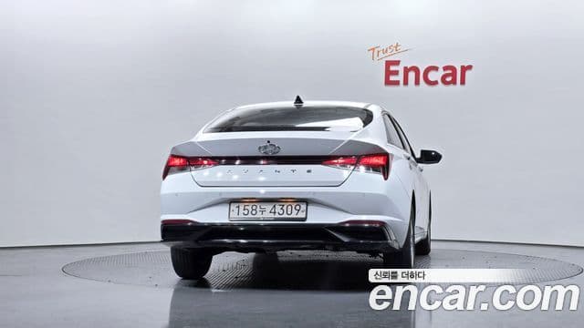 Hyundai Avante (CN7) Modern, 2021 4