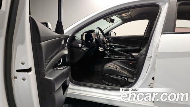 Hyundai Avante (CN7) Modern, 2021 10