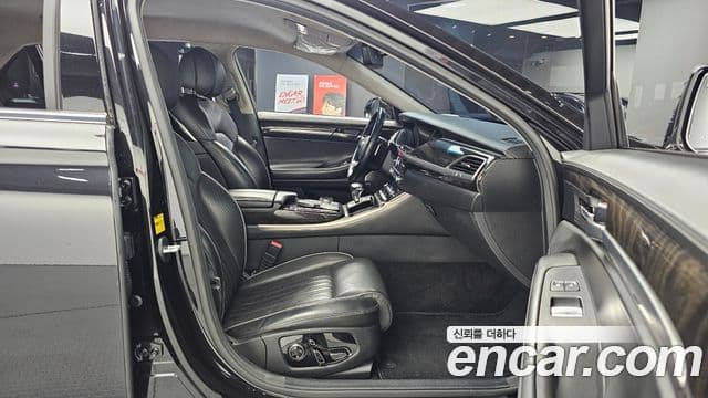 Genesis EQ900 Prestige, 2018 12