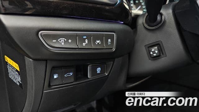 Genesis EQ900 Prestige, 2018 14